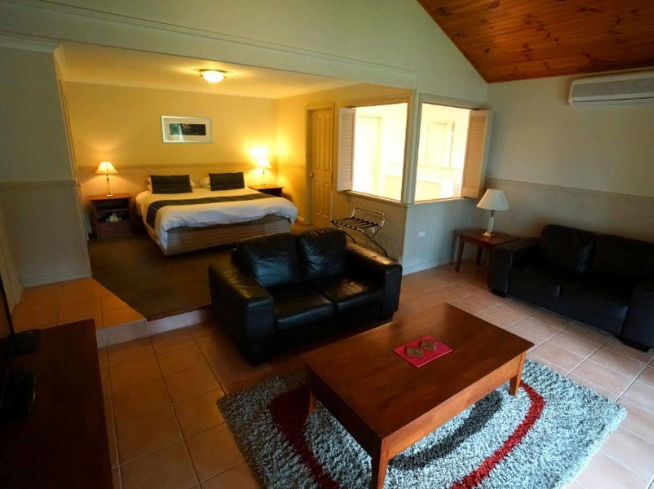 Bushy Lake Chalets Margaret River Exterior photo