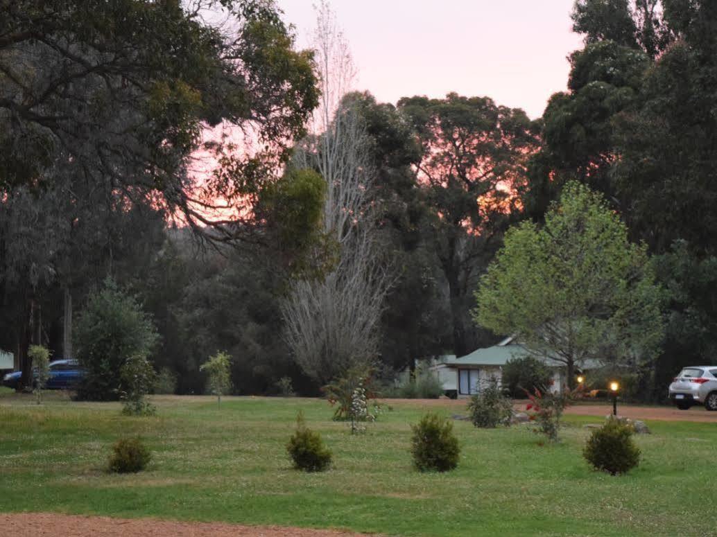 Bushy Lake Chalets Margaret River Exterior photo