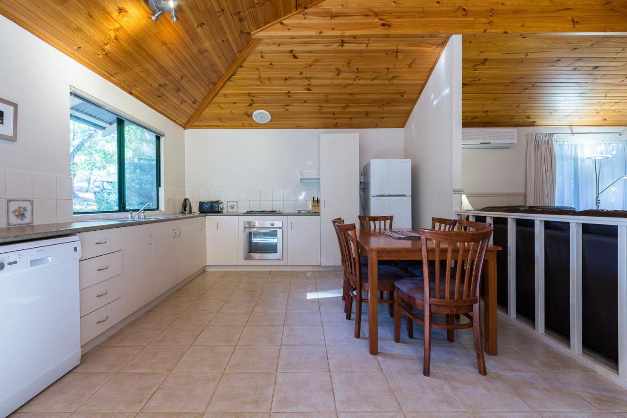 Bushy Lake Chalets Margaret River Exterior photo